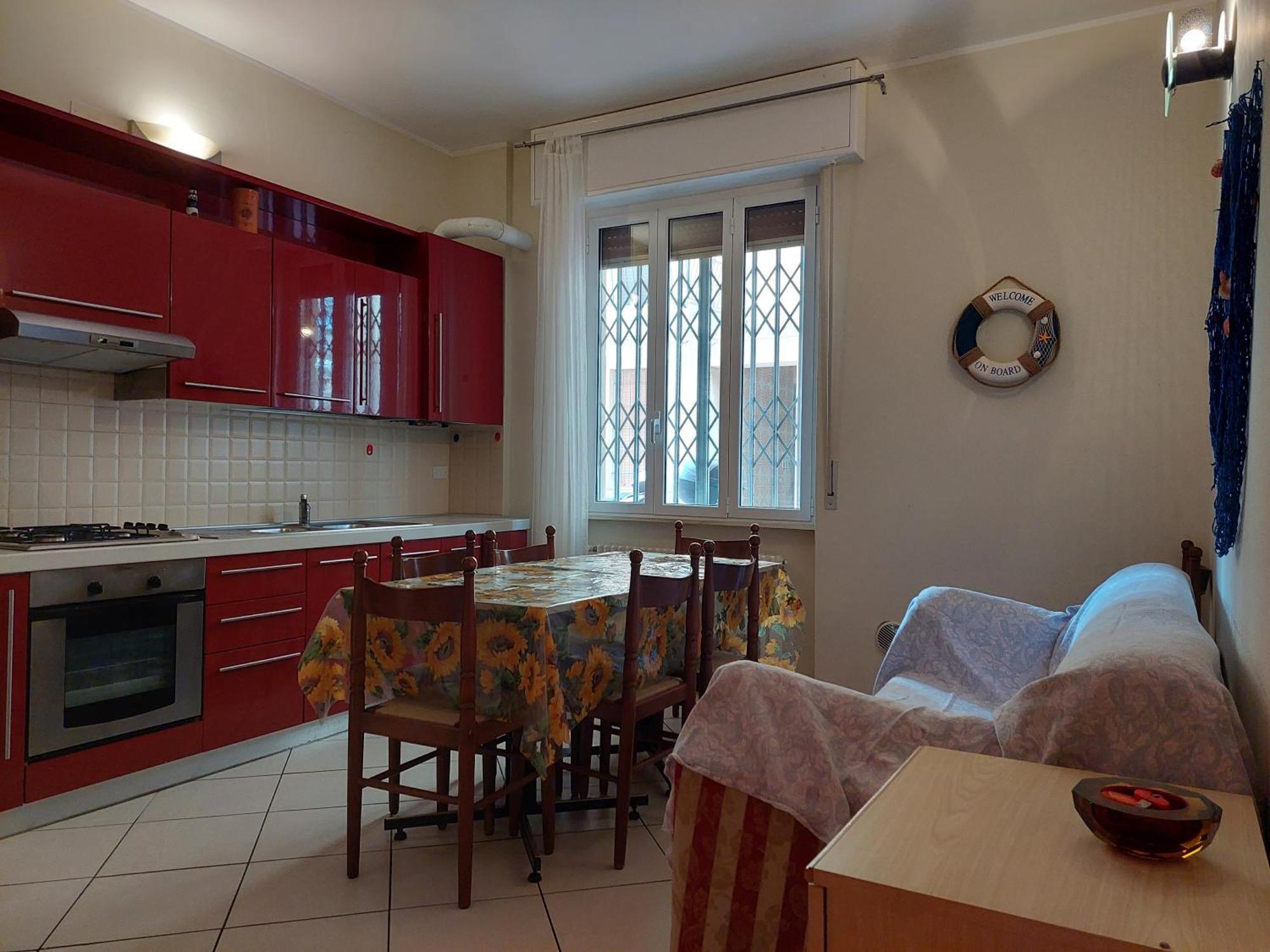 50 Metri Dal Mare - Free Parking E A/C Apartment Pietra Ligure Exterior photo